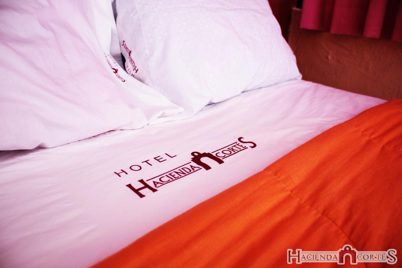 Hotel Hacienda Cortes メリダ エクステリア 写真