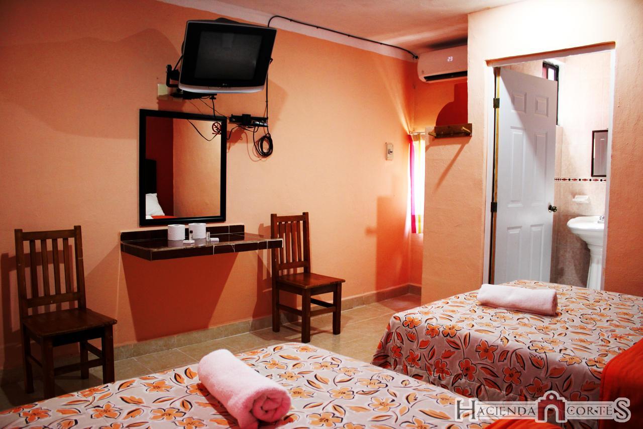 Hotel Hacienda Cortes メリダ エクステリア 写真